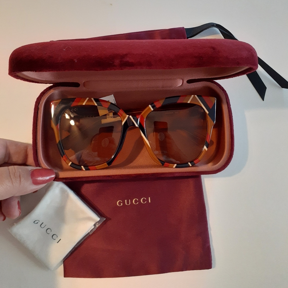 GUCCI glasses